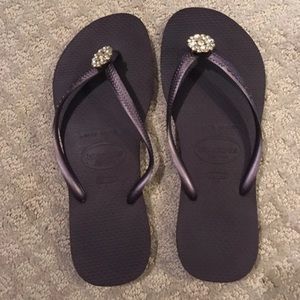 Havana’s flip flops